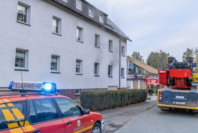 Thalheim: Wohnung nach Brand unbewohnbar - In Thalheim brannte am Samstagmorgen eine Wohnung im Erdgeschoss. Foto: André März