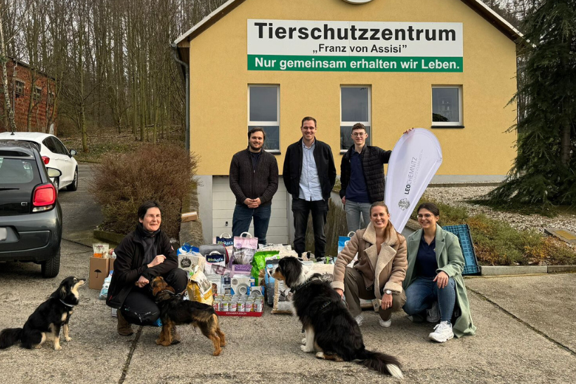 Tierheim am Pfarrhübel darf sich über Unterstützung von den Chemnitzer Leos freuen - Das Tierheim am Pfarrhübel hat sich riesig über die Unterstützung vom Leo Club Chemnitz gefreut. Die Spenden wurden am Donnerstag übergeben.