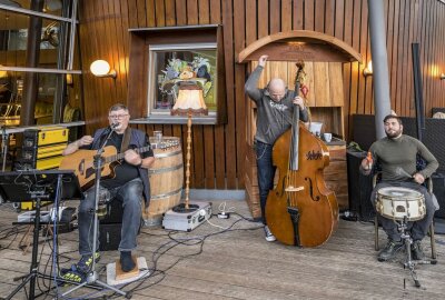 Tierisch guter Ferienausklang: Abfischen an der Pelzmühle - Die Band "Bang Johansen Trio". Foto: Ralph Kunz