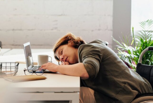 Die Schlafforscherin Ana Brito nennt wertvolle Tipps um den Schlafrhythmus wieder in die richtige Bahn zu lenken. Symbolbild. Foto: pexels/MarcusAurelius