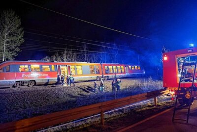 Tödlicher Zugunfall bei Flöha - Bei Flöha kam es zu einem tödlichen Zugunfall. Foto: Harry Härtel