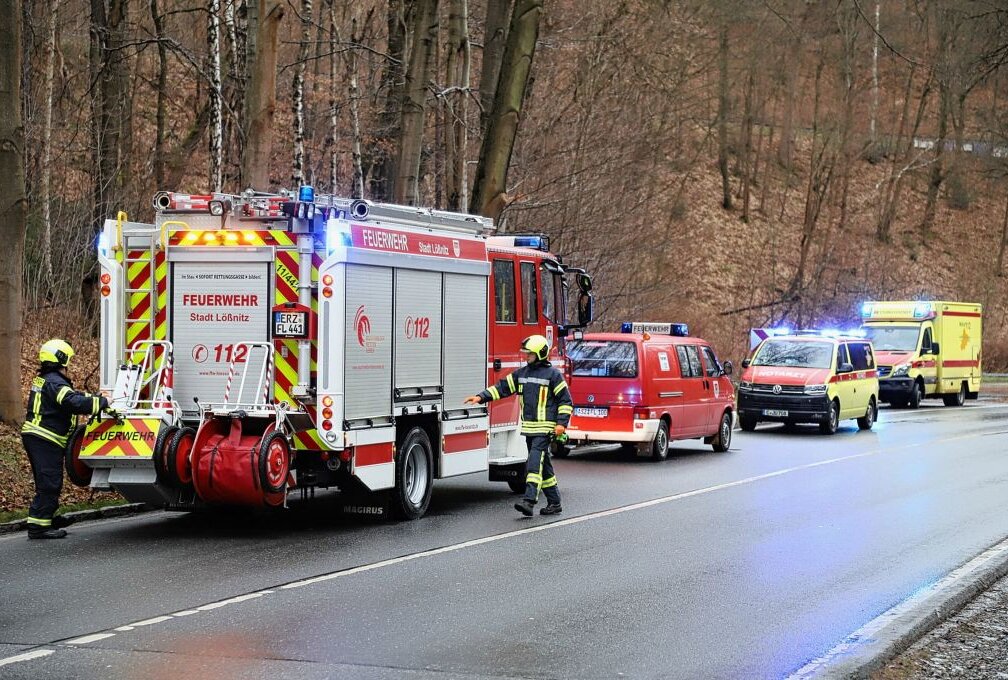 Tödlicher Zugunfall im Erzgebirge: Bahn erfasst männliche Person - In Aue kam es zu einem tödlichen Zugunfall. Foto: Niko Mutschmann