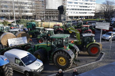 Bauern protestieren in Chemnitz. Foto: Harry Härtel / haertelpress