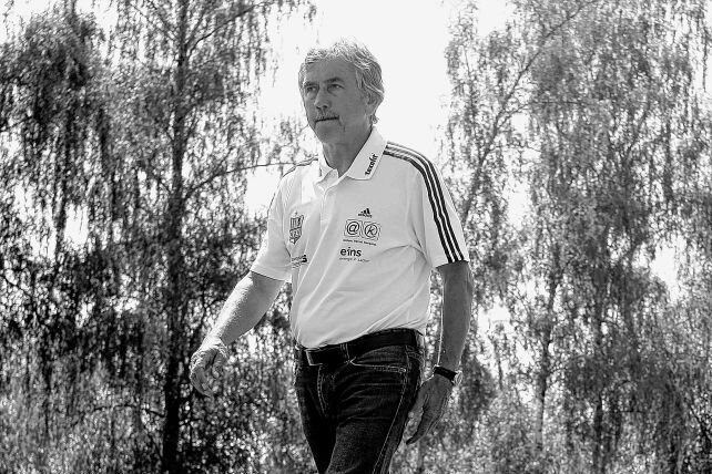 Die sächsische Trainerlegende Gerd Schädlich ist verstorben. Foto: Frank Kruczynski/Archiv