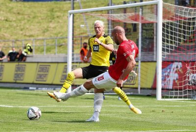 Trotz Führung und Überzahl: FSV verliert gegen BVB-Bubis - Der FSV Zwickau unterlag zum Saisonstart daheim gegen Aufsteiger Borussia Dortmund II.
