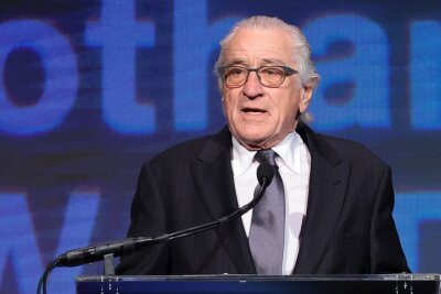 Trump-Kritik zensiert? Eklat um Robert De Niro bei US-Film-Gala - Robert De Niro beschuldigte Apple auf den Gotham Awards, Teile seiner vorbereiteten Rede gestrichen zu haben.