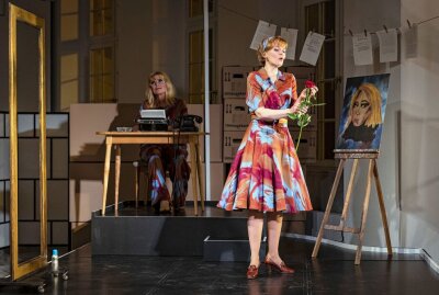 Überblick: Februarprogramm der Theater Chemnitz - "Für mich soll's rote Rosen regnen". Foto: Nasser Hashemi