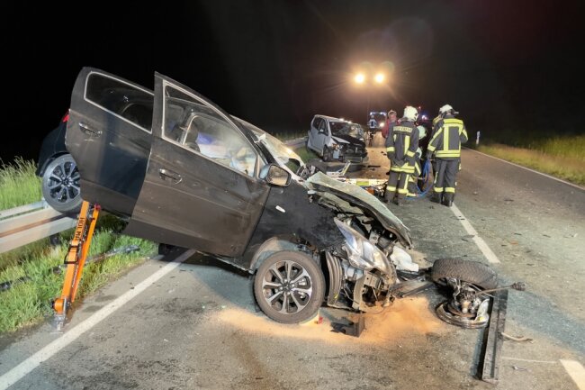 Zu einem schweren Unfall kam es auf der S 255 Autobahnzubringer Aue - Hartenstein am Freitagabend.
