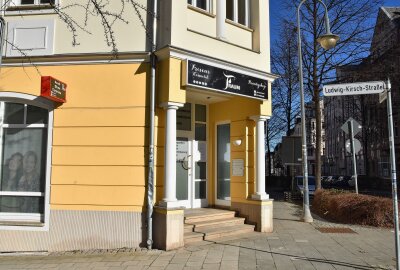 Ukrainerin erfüllt sich "Traum" mit eigenem Friseursalon in Chemnitz - Die drittbeste ihres Jahrgangs sucht nun neue Kundinnen und Kunden. Foto: Steffi Hofmann