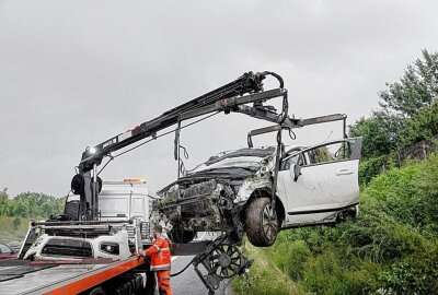 Unfall auf der A4 bei Frankenberg: Zwei Personen verletzt - Am Sonntag ereignete sich auf der A4 zwischen Chemnitz und Frankenberg ein Unfall mit zwei Verletzten. Foto: Harry Härtel