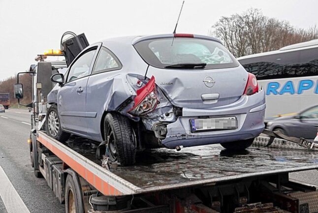 Totalschaden am Opel von hinten. Foto: Harry Härtel