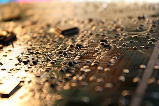 unübersichtliches printed circuit board
