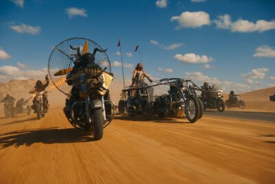 Unverwüstliche Unterhaltung - Umgebaute Maschinen aller Art gibt es in "Furiosa: A Mad Max Saga" zu bestaunen.