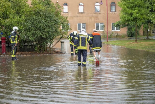 Am Montag kam es zu Hochwasser in Steinigtwolmsdorf. Foto: B&S/Bernd März