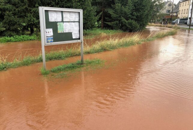 Unwetter in Westsachsen: Überschwemmungen und Hagel als Folge - Starke Unwetter zogen über weite Teile Sachsens hinweg und verursachten Schäden. Foto: B&S/ Bernd MSrz