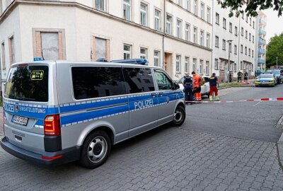 Update: 19-Jährige stürzt auf Sonnenberg wohl aus dem Fenster - Die Kriminalpolizei nimmt gegenwärtig die Arbeit auf. Foto: Harry Haertel