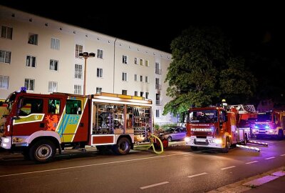 Update: Beim Wohnungsbrand in Chemnitz handelt es sich um schwere Brandstiftung - Vollbrand in Chemnitzer Wohnung am Sonntag. Foto: Harry Härtel