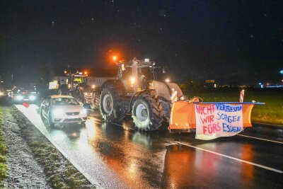 Update: Erneuter Protest der Landwirte - Landespolizei zieht Fazit - Auch die Regionen um Grimma an der A14 sind betroffen. Foto: Erik-Holm Langhof