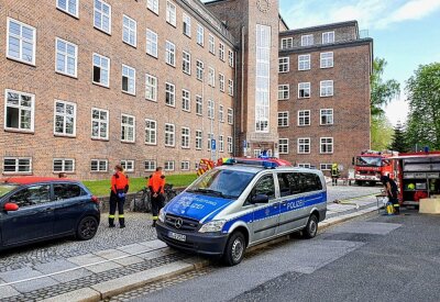 Update: Gefahrgut-Einsätze an Gerichten in Chemnitz und Marienberg! - Der betroffene Bereich des Landgerichtes wurde evakuiert. Foto: Harry Härtel/Härtelpress