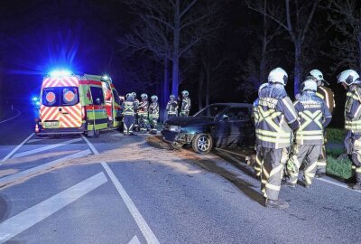 Update: Geisterfahrer unterwegs -PKWs kollidieren in Wilsdruff - Gestern kam es zu einem Crash bei Wilsdruff. Foto: Roland Halkasch