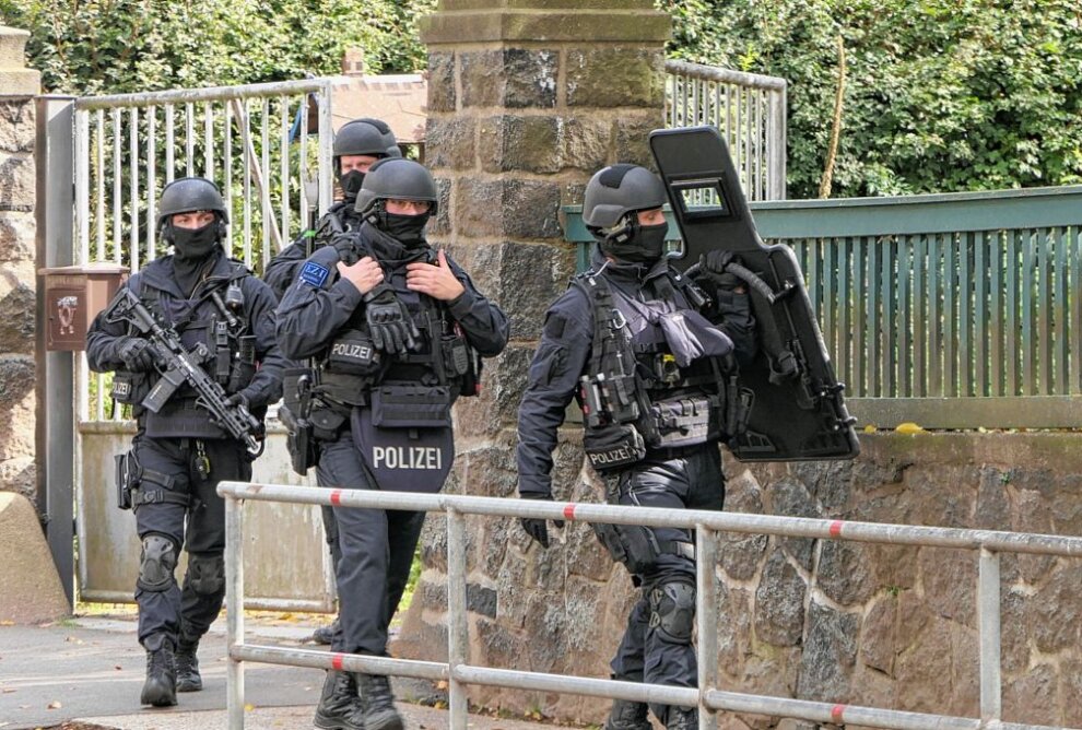 In Wurzen findet ein Polizeigroßeinsatz statt. Foto: Sören Müller