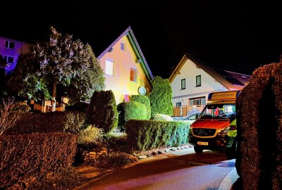 Update: Tragisches Ereignis in Lößnitz - Zwei Tote in Haus gefunden - Zu einer tragischen Entdeckung kam es am Sonntag gegen 17.40 Uhr in Lößnitz. Foto: Daniel Unger
