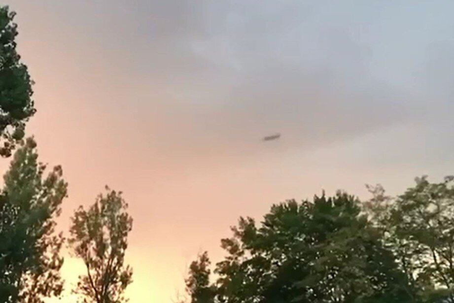 Update: UFO-Verdacht - Wetterkamera filmt unbekanntes Flugobjekt über Sachsen - Ausschnitt aus dem Video.