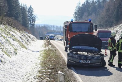 Update zum Unfall auf Autobahnzubringer S255: Polizei sucht Zeugen - Am Donnerstag kam es auf dem Autobahnzubringer S255 zu einem Unfall. Foto: Niko Mutschmann