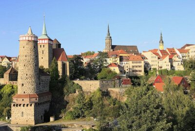 Urlaub in Sachsen: Vier sehenswerte Regionen - Bautzen lockt mit seinen historischen Stätten und Denkmälern vor allem Geschichtsinteressierte. Foto: Riana van Staden/pixabay
