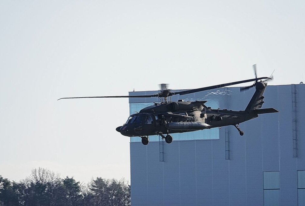 US-Army Hubschrauber landen in Dresden - US-Army Maschinen landen in Dresden. Foto: Roland Halkasch