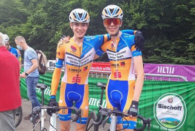Venusberger Pedalritter gewinnt DM-Titel - Freuten sich am Ende über ein tolles Rennen: Pepe und Toni Albrecht. Foto: Verein