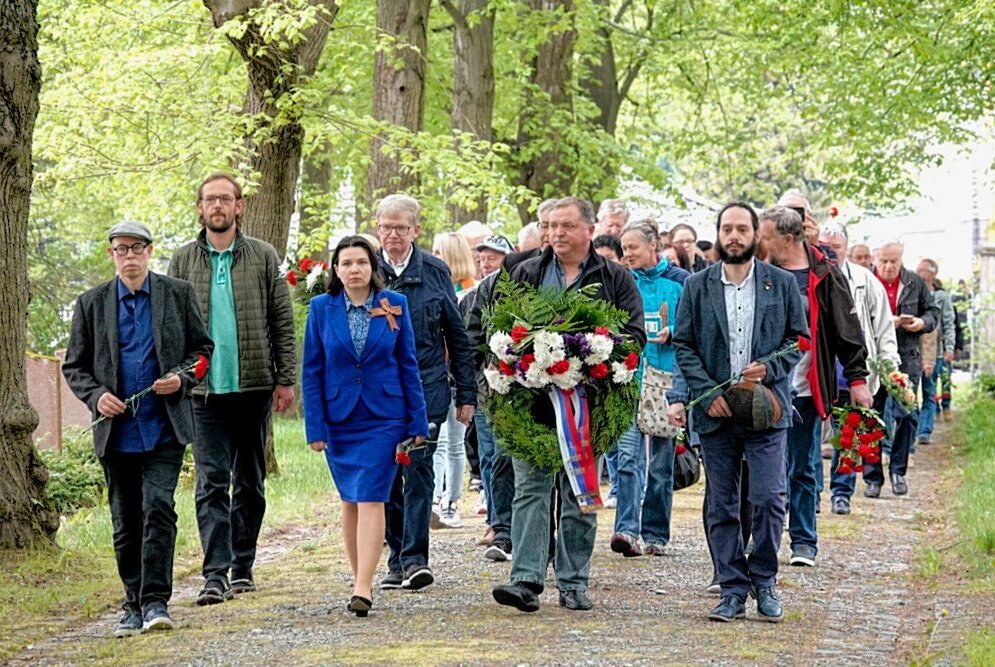Vereinigung der Verfolgten des Naziregimes Chemnitz lädt zum 77. Jahrestag ein - 77. Jahrestag der Befreiung vom Nationalsozialismus und Ende des 2. Weltkrieges. Foto: Harry Härtel