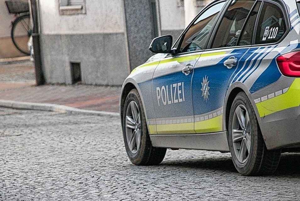 Verfolgungsjagd in Mülsen: Seat-Fahrer flieht vor Polizei - Ein Seat-Fahrer lieferte sich in Mülsen eine Verfolgungsjagd mit der Polizei. Symbolbild. Foto: Pixabay