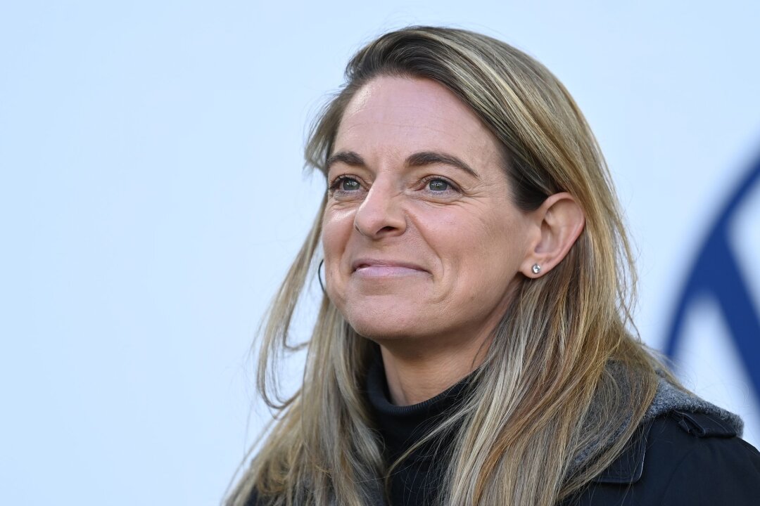 Vergabe der Frauen-WM 2027: "Haben exzellente Argumente" - DFB-Sportdirektorin Nia Künzer hofft auf den Zuschlag für die Frauen-WM 2027.