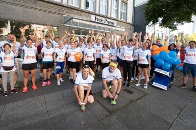 Volle City: Über 9.000 Läufer beim Chemnitzer Firmenlauf - Team Freie Presse Mediengruppe inklusive BLICK.de.