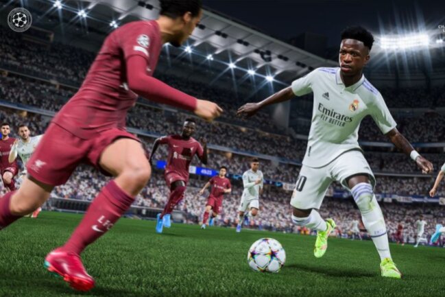 Volltreffer oder Eigentor? So gut ist das letzte "FIFA" - Mit einer neuen Dribbling-Physik will "FIFA 23" noch realistischer daherkommen. Allerdings ist das neue Gameplay nur auf Next-Gen-Konsolen verfügbar.