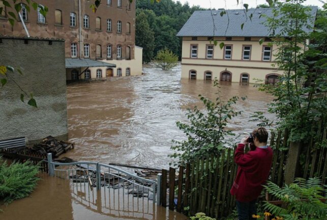 Auch die Wolkenburger Mühle wurde überflutet. Foto: Andreas Kretschel