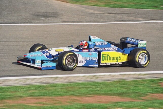 Dank Michael Schumacher erlebte die Formel 1 in den 1990er-Jahren auf dem Nürburgring einen echten Zuschauerboom. Foto: Thorsten Horn