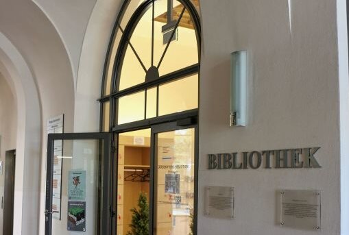 Vorlesetag in der Jürgen-Fuchs-Bibliothek findet statt - Die Jürgen-Fuchs-Bibliothek lädt ein. Foto: Simone Zeh