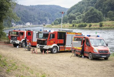 Waldbrand in der Böhmischen Schweiz gelöscht - Auf tschechischer Seite ist der Waldbrand endlich gelöscht. In der sächsischen Schweiz dauern die Löscharbeiten an. Foto: B&S