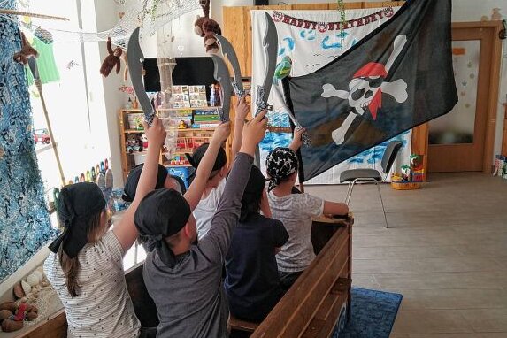 Was eine dreifache Mutter für Familien in Markneukirchen plant - Auch "Piratengeburtstage" werden im Familienzentrum gefeiert. Foto: Nicole Pätz