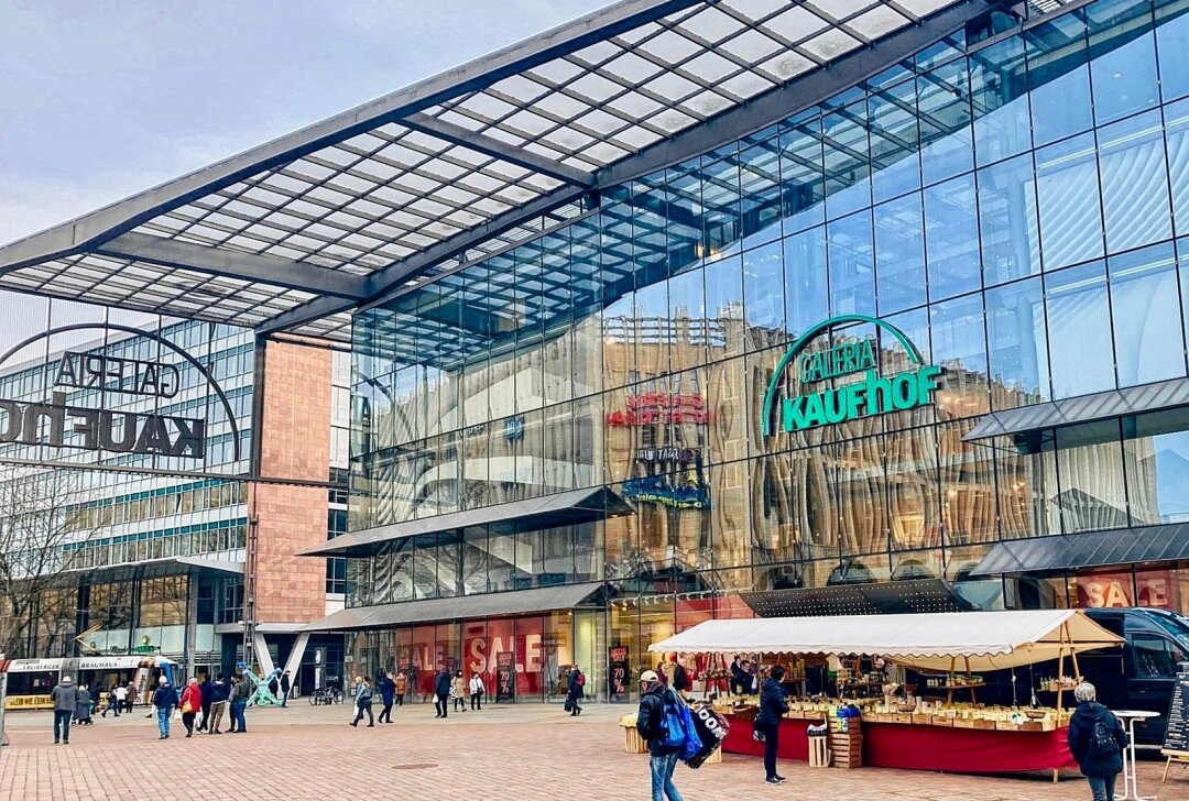 Was passiert mit dem Kaufhof-Komplex in der Chemnitzer City? - Der Kaufhof-Komplex wird sich grundlegend verändern. Foto: Steffi Hofmann