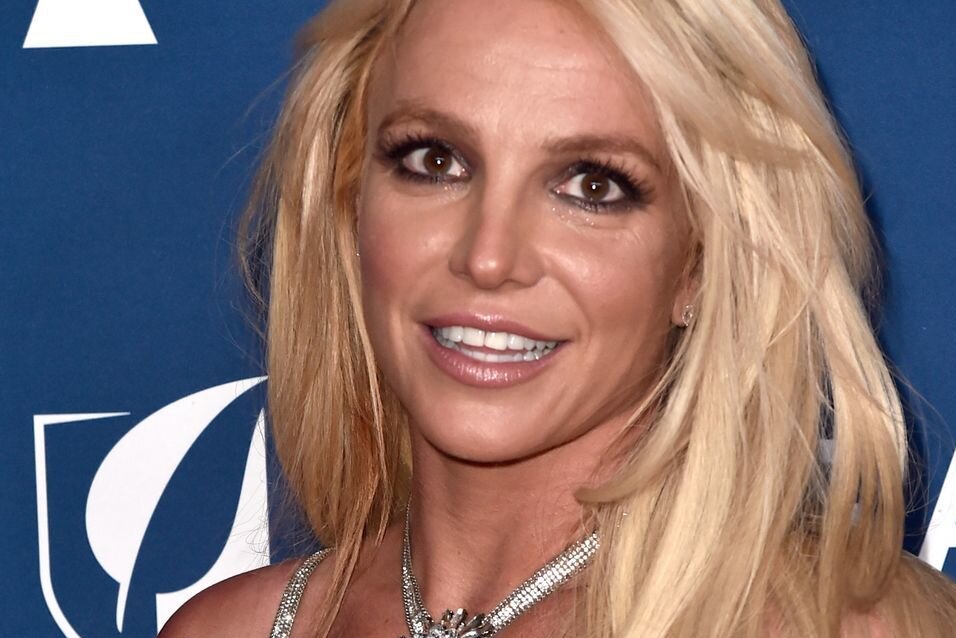 Wegen Messer-Video: Polizei zu Britney Spears gerufen - Ein Instagram-Beitrag von Britney Spears hat am Donnerstag einen Polizeieinsatz ausgelöst. 