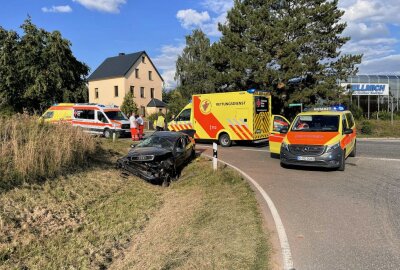 Weidensdorf: Rettungshubschrauber nach Unfall im Einsatz - In Weidensdorf kam es zu einem Verkehrsunfall. Foto: Mike Müller