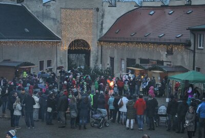 Weihnachtsmarkt: Festliches Ambiente auf Schloss Wolkenburg - Am Wochenende findet auf Schloss Wolkenstein ein Weihnachtsmarkt statt. Foto: Annett Büchner