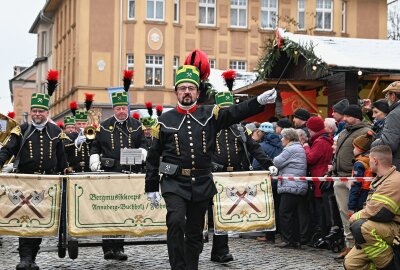 Weihnachtszauber in Stollberg: Lichterglanz, Duft und besondere Highlights - Einer der Höhepunkte ist auch in diesem Jahr die Bergparade. Foto: Ramona Schwabe