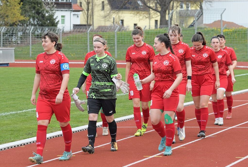 Westsachsen Zwickau empfangen Tabellendritte - Die Fußballerinnen des DFC Westsachsen Zwickau empfangen diese Woche Heidenau. Foto: Ralf Wendland
