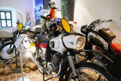 Wie Schloss Wildeck zu einem runden Erlebnis wird - Start der Tour ist das Motorradmuseum. Foto: Andreas Bauer