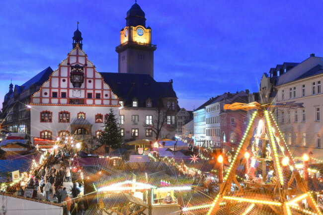 Plauens Weihnachtsmarkt ist ein Highlight im Vogtland.