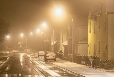 Wintereinbruch im Erzgebirge zum Osterfest -  Erst vor drei Tagen purzelten im Erzgebirge zahlreiche Temperaturrekorde. Foto: André März/ERZ-News